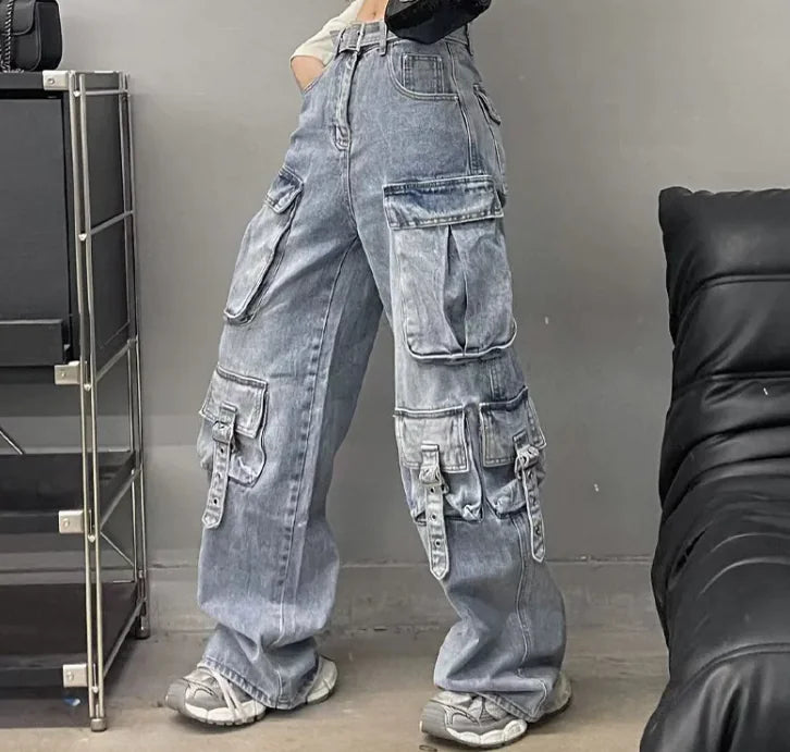 Vintage High-Waist Multi-Pocket Jeans