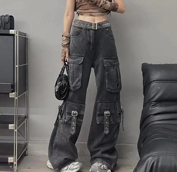 Vintage High-Waist Multi-Pocket Jeans